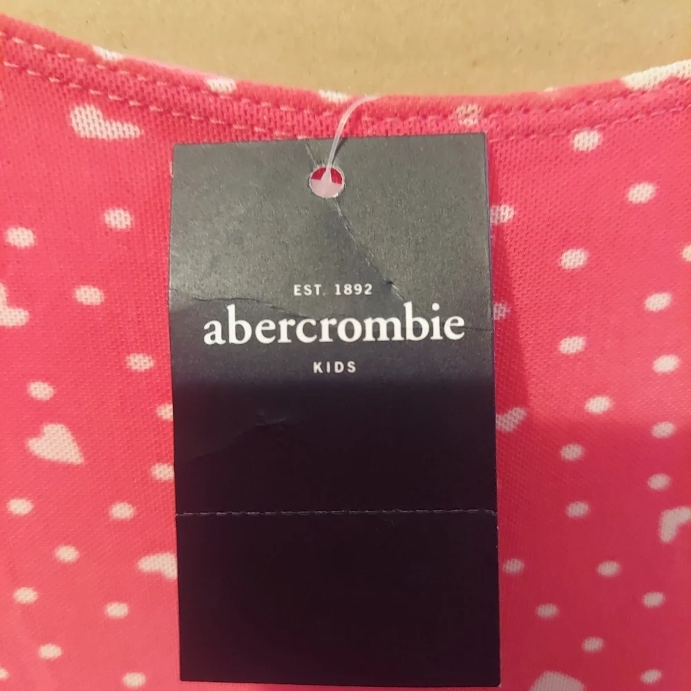 Abercrombie & Fitch Girls Small NWT Coral Mini Dress with White Heart Detail